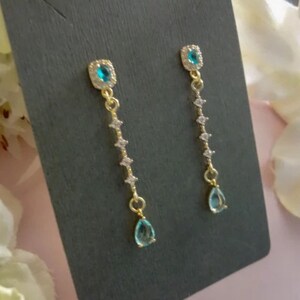 Light Blue Bridal Earrings Crystal Drop Earrings Simple Teardrop Wedding Earrings for Bride Something Blue Wedding Jewelry CZ Bridal Jewelry
