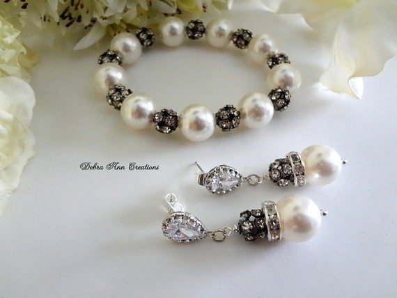 Pearl Jewelry Set for Brides Bracelet&Earring Set Black Tie | Etsy