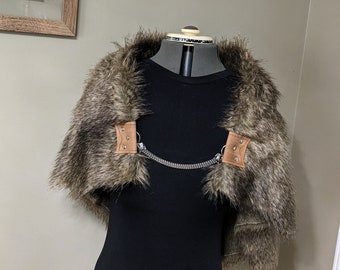 Viking Fur Mantle, Viking Cloak, Fur Caplet, Viking Cosplay, Faux fur Caplet