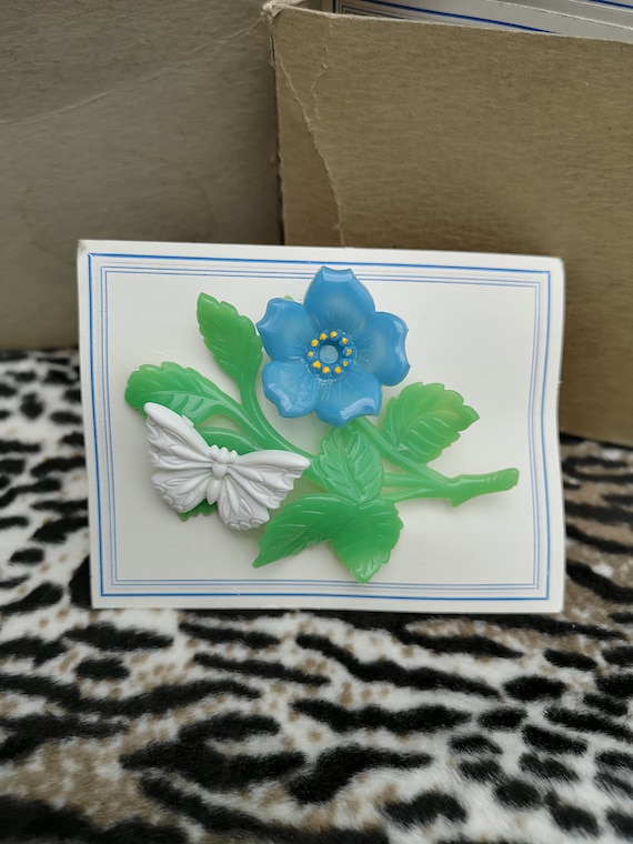 Original 1960's Deadstock Novelty Flower & Butterfly Brooch - Mint On Card - Only 12 Pounds Each!