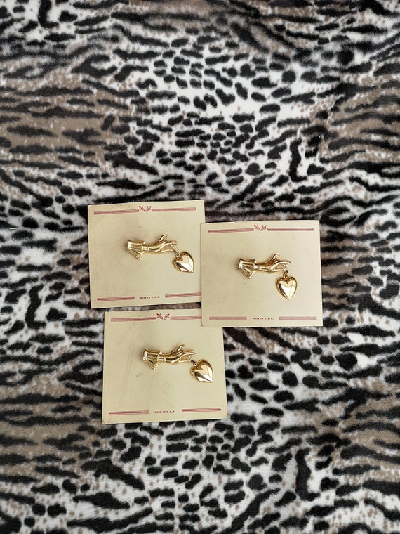 Original 1940's Deadstock Gold Hand Heart Brooch - MOC - Only 10 Pounds Each!