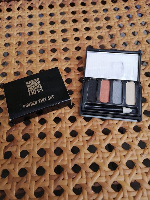 Original 1970's Biba Ostrich Powder Tint Make-up Set - Good Condition - Only 25 Pounds