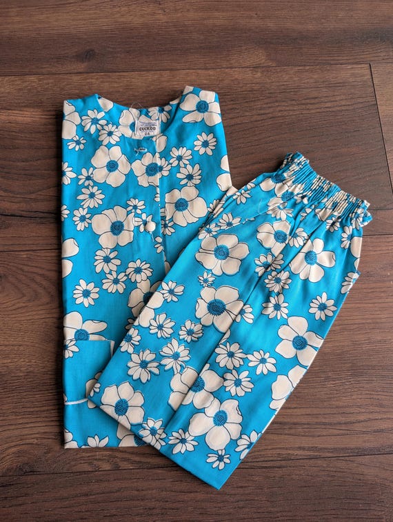 Deadstock 1970's Cuckoo Cotton Two Piece Top & Bell-bottoms Blue White Floral Size 24