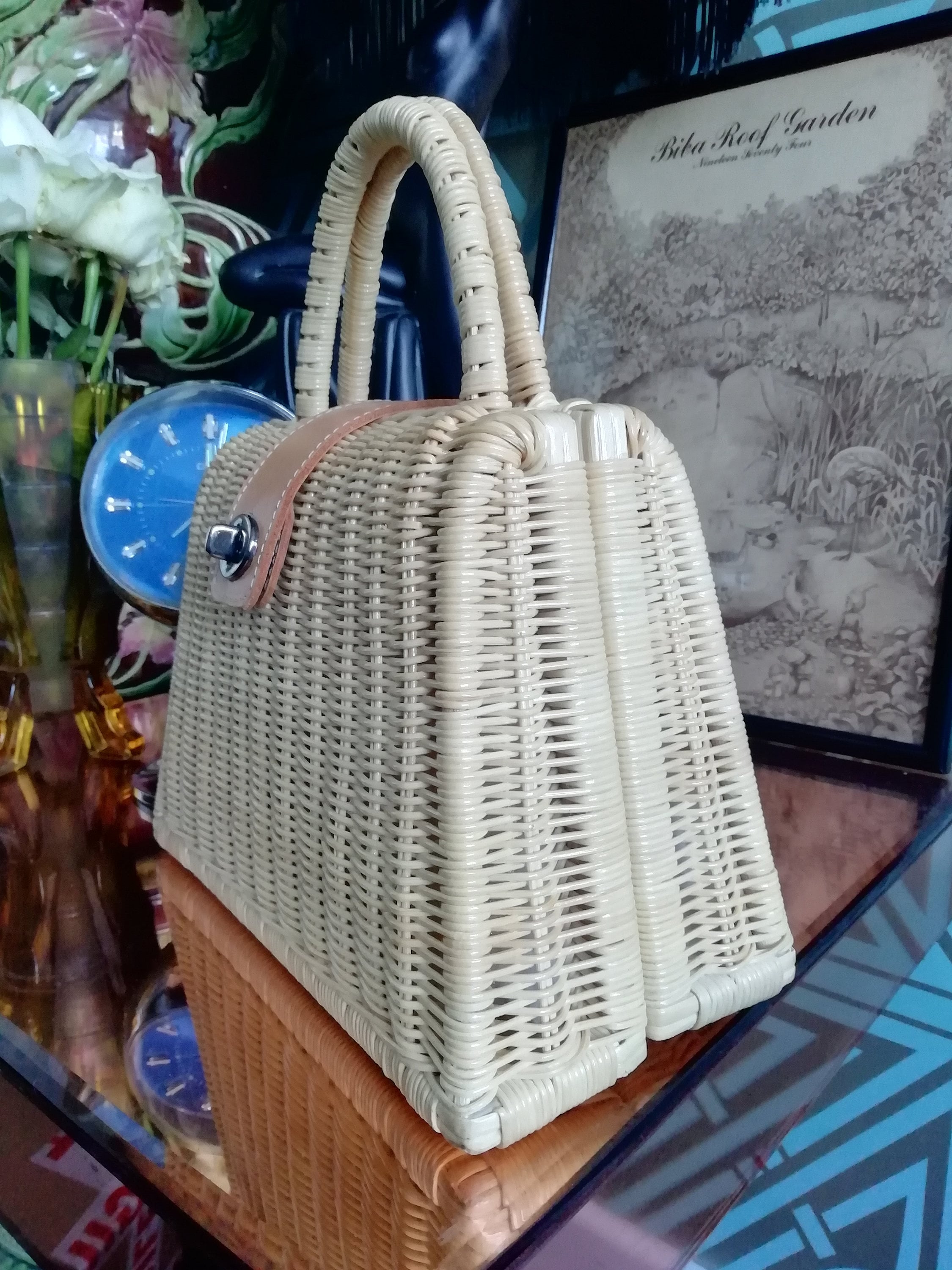 Modern Vintage 1950's Style Plastic Wicker Weave Box Bag Good