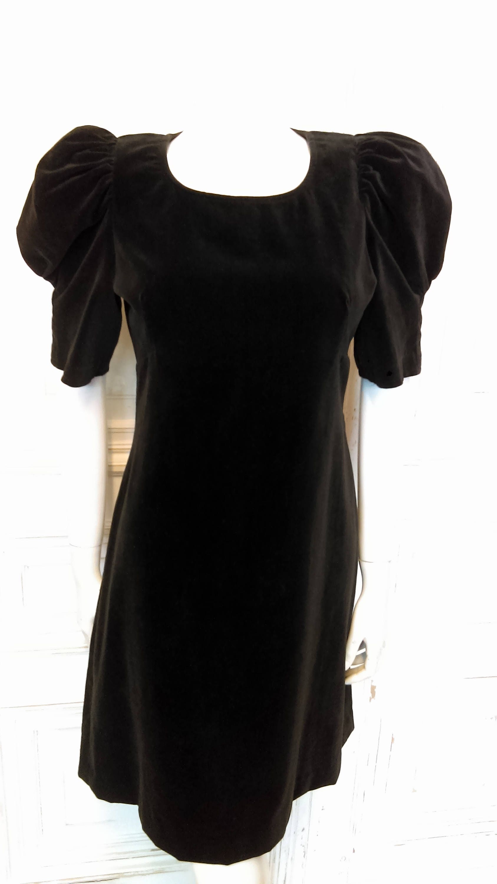 Original 1968 Biba Black Velvet Mini Dress With Puff Sleeves - Good ...