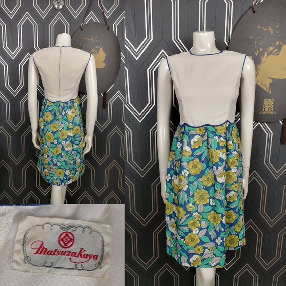 Original 1960's White Floral Matsuza Kaya Wiggle Dress - Good Condition - Only 45 Pounds!