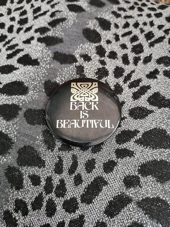 Original 1970s Biba Relaunch Round Tin Badge - Good Condition - Only 20 Pounds!