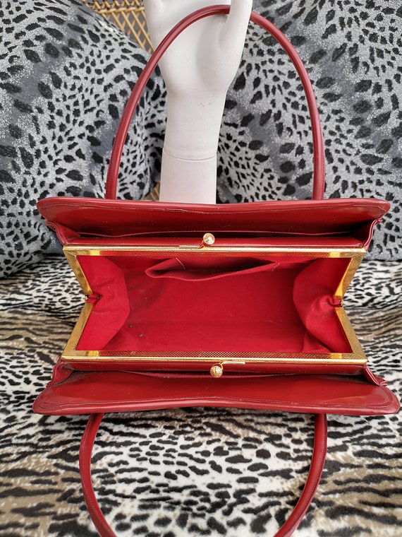 Original 1960's Deep Red Raffia Wrap Mod Handbag - Go… - Gem