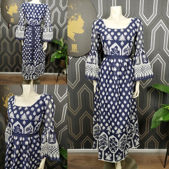 Original Deadstock 1970's Cotton Prairie Maxi dress In Scandinavian Style Print - Great Condition - Only 95 Pounds!