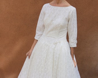 1950s Vintage Lace 3/4 Sleeve Wedding Gown