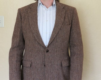 1970s Vintage Harris Tweed 100% Wool Men's Single Vent 2 Button Sport Coat