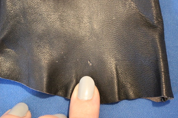 1950s Vintage Black Leather Long Gloves - image 4