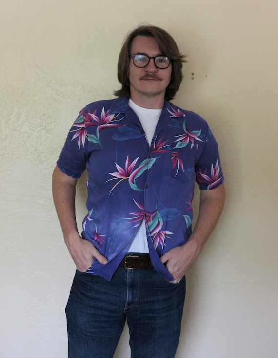 1980s Vintage Fast Breakers Men's Hawaiian Shirt i