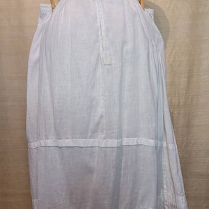 Antique 1900s Victorian / Edwardian  White Cotton Volup Petticoat