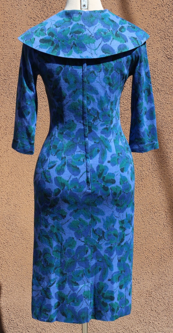 1950s shawl collar dress