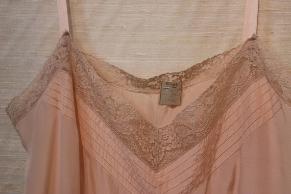 1920s Vintage Higbee of Cleveland Peach Silk and … - image 6