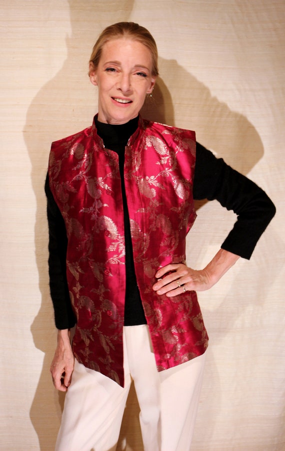 Vintage "Khazana" Nehru Vest in a Raspberry Silk a