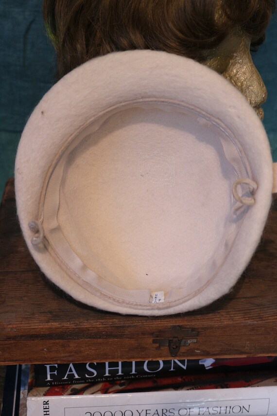 1950s Vintage Cream Mohair Fur Felt Hat with Brai… - image 5
