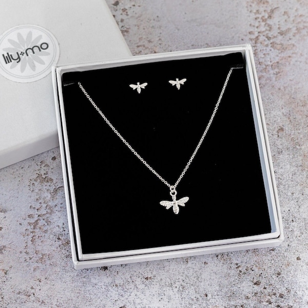 Silver bee jewellery set - necklace & stud earrings.