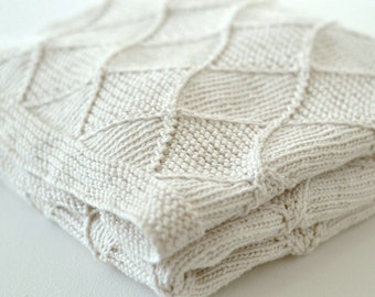 Baby KNITTING PATTERNS - 'Diamond' Blanket