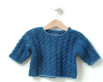 KNITTING PATTERN - baby sweater - 'mini cable' 0-4m -4-8m