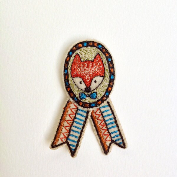 Embroidered Fox Badge - Medal Brooch