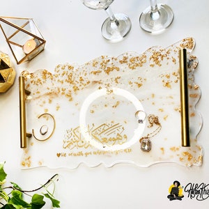 islamic decor resin tray, Wa huwa Ma&#39;akum, white gold, Eid decoration decor, vanity tray, serving tray, Islamic Gift, Nikkah
