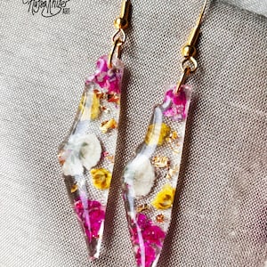 Boucles d'oreilles Palestine personnalisées, boucles d'oreilles carte de la Palestine, boucles d'oreilles florales à fleurs pressées stabilisées (cuivre plaqué argent 925 hypoallergénique)