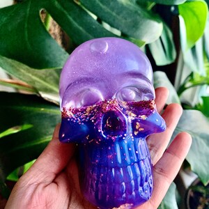 liquid core glitter skull shaker snowglobe. skull decor, Holographic Shaker Skull, fidget stim toy, magical glitter skull paperweight image 6