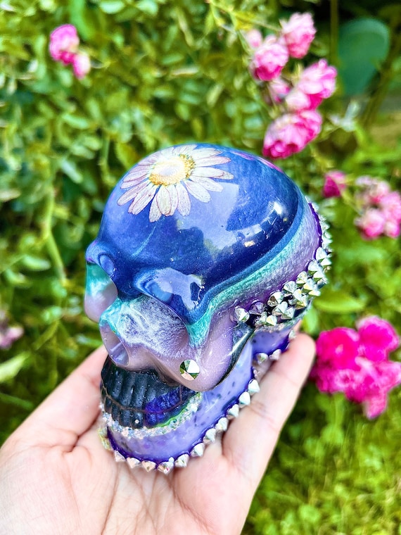 Artisanal Skull head Decor with Dried Flowers preserved in Resin 