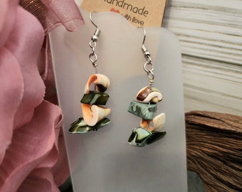 Natural shell and chip earrings