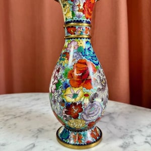 Beautiful Floral Cloisonne Vase 10&quot; tall