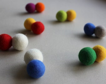 Magnetballs, felted, magnet inside