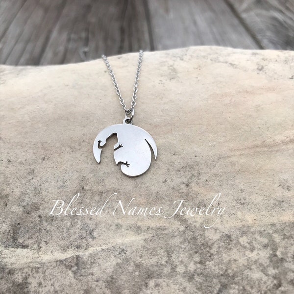 Lizard necklace, solid stainless steel, iguana necklace, gecko necklace, Lizard lover gift