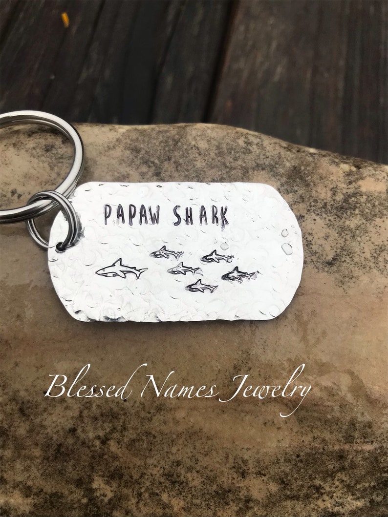 Daddy Shark keychain, Papaw custom keychain, Grandpa gift, personalized Fathers Day keychain Shark Stamps