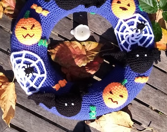 Digital crochet pattern for halloween wreath and bunting