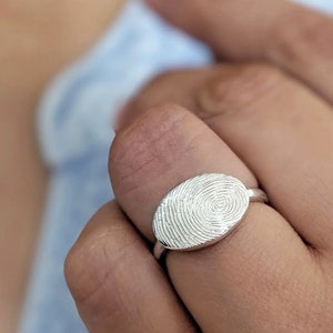 Silver Fingerprint Oval Ring