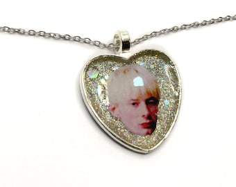Handmade Necklace - Heart Shaped Pendant and Holographic Glitter Background - Gift for Fans - Radiohead - Thom Yorke