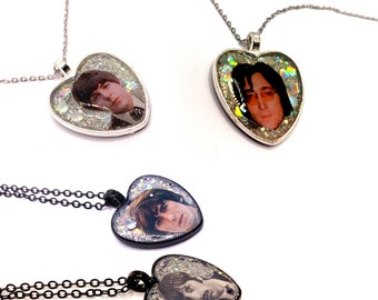 Necklace inspired by a legendary band from the 60s