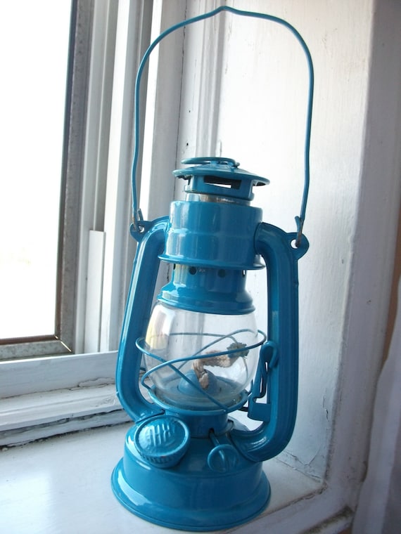Coast lantern outlet
