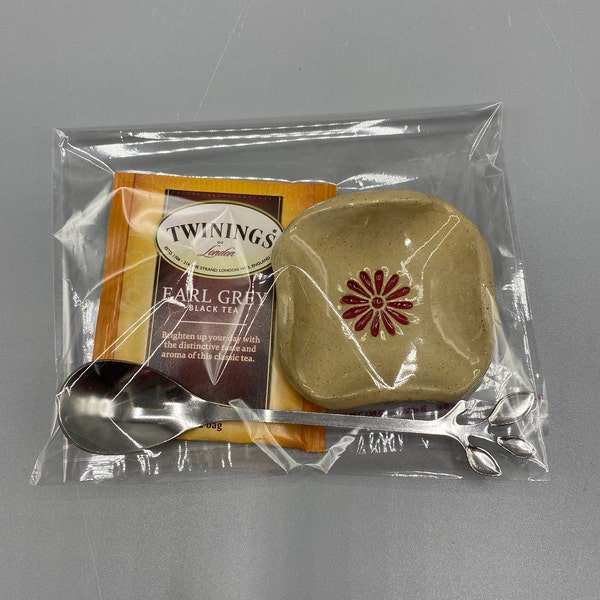 Handmade Tea Spoon Rest / Tea Bag Holder Gift Set with spoon, tea, and a bag