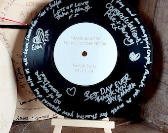 Livro de visitas de casamento personalizado com disco de vinil de 7” alternativo, com centro personalizado gravado a laser com música de casamento e data da primeira dança