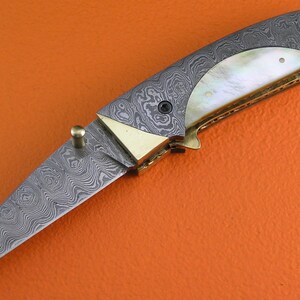 SUPER SALE 100% Handmade & Forged Sana Cutlery Damascus Steel Mother Of Pearl Handle Liner Lock Pocket Folding Knife FS412P-2