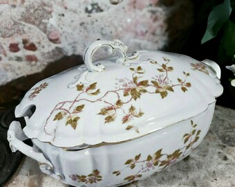 Antique Floral Porcelain Soup Tureen Shabby Country Farmhouse Wedding Formal Table Serveware