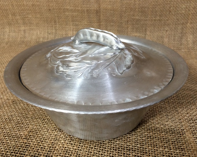 Vintage Everlast Aluminum Bowl 1038 With Pea Pod Lid Etsy