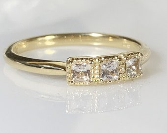 Size 7, Sapphire Anniversary Band, 14K Yellow Gold, 3 Stone Ring
