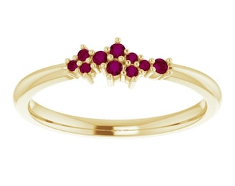 18K Gold  Garnet 10 Stone Cluster Ring