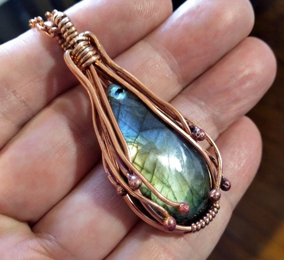 Etsy labradorite pendant online