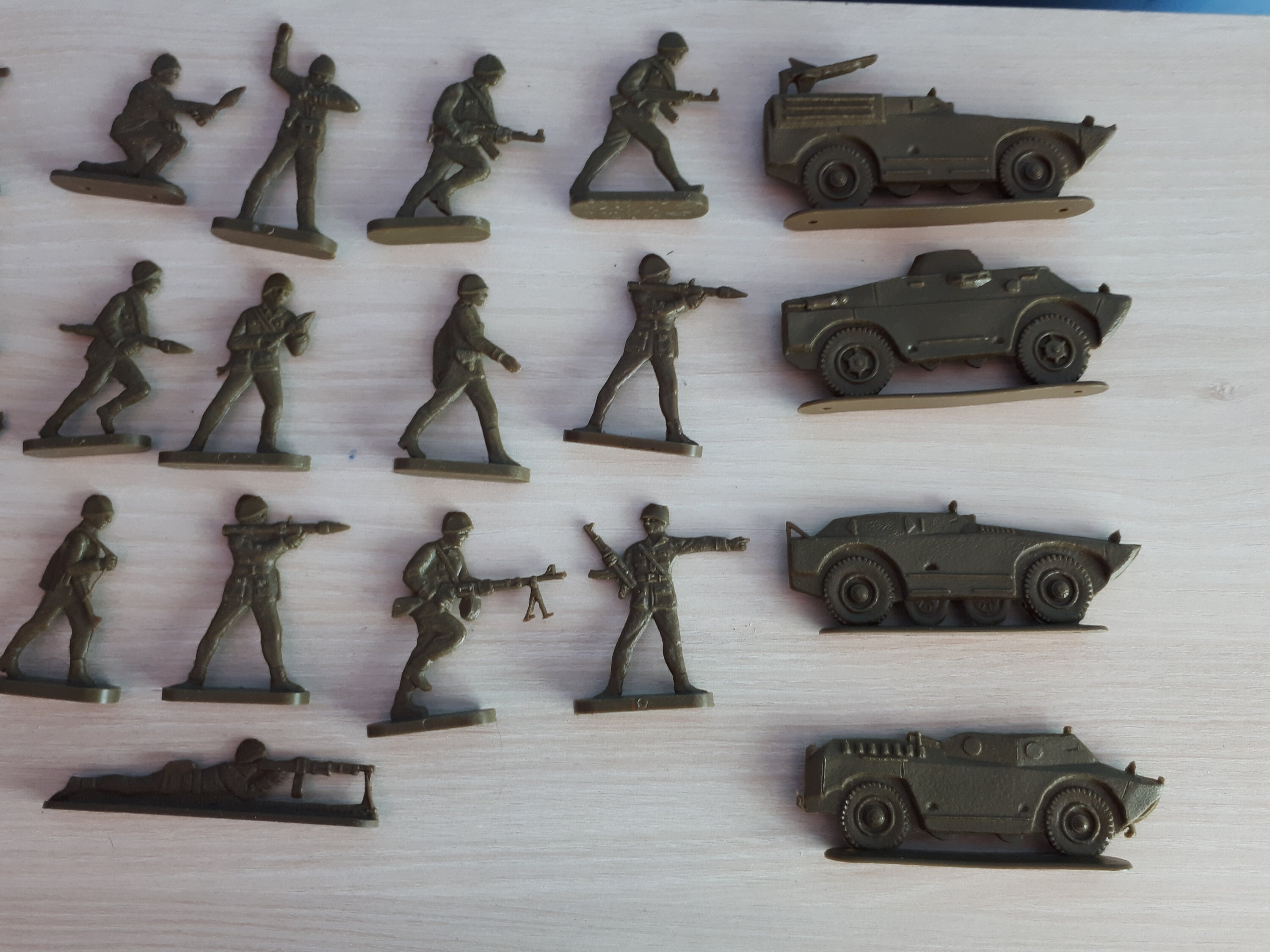 Figurine Ancienne VERTUNNI MARCEAU – Petit Soldat De Collection – Antique Toy Soldier