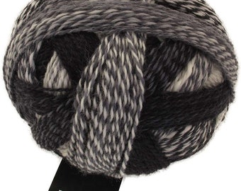 Zauberball Stärke 6 by Schoppel-Wolle 2100 Domino. Virgin Wool, Nylon blend. Gray scale black and white gradient sport DK sock-wool